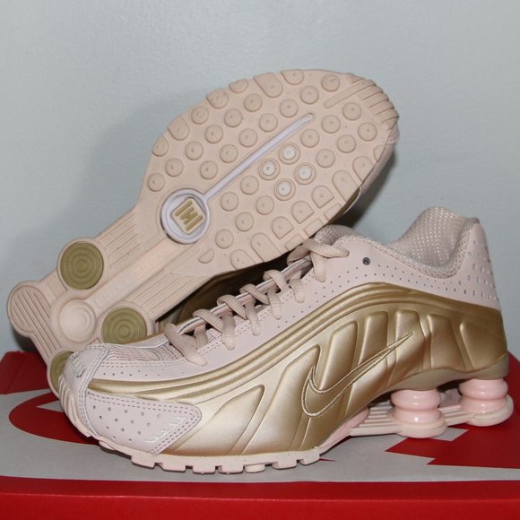 nike shox r4 gold